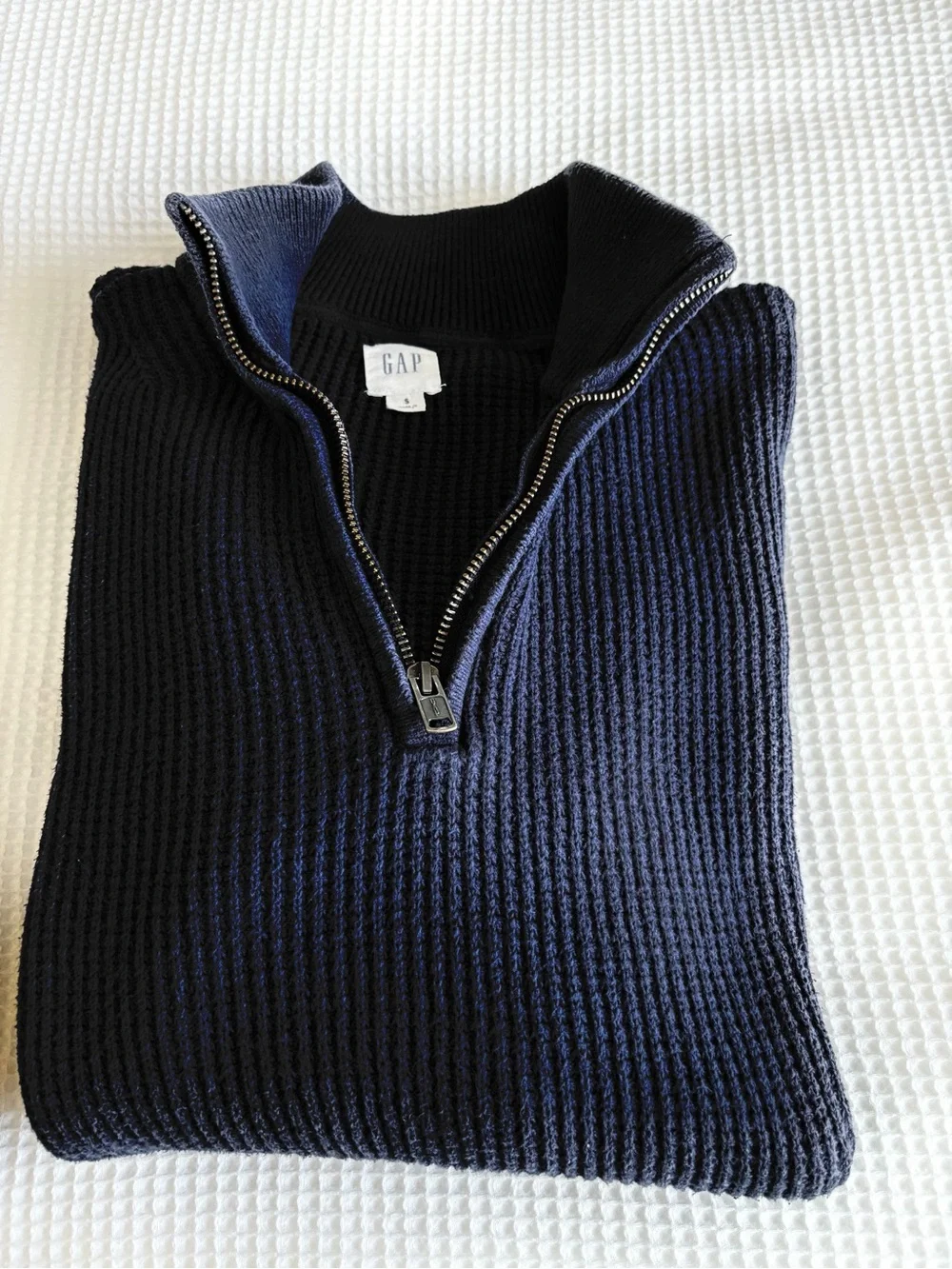 GAP Men's Ribbed Quarter-Zip Sweater - Black